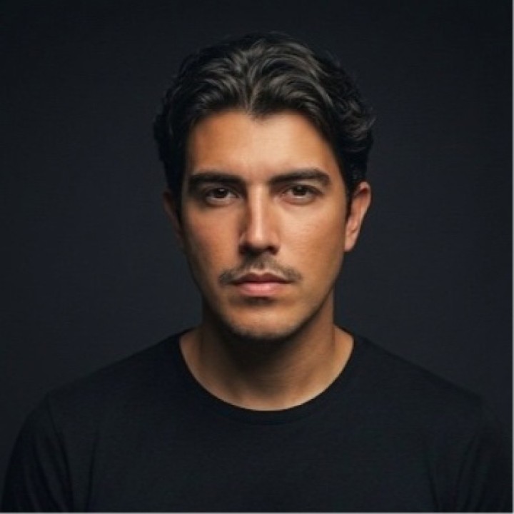 Portrait of Fernando Valdez Jr.